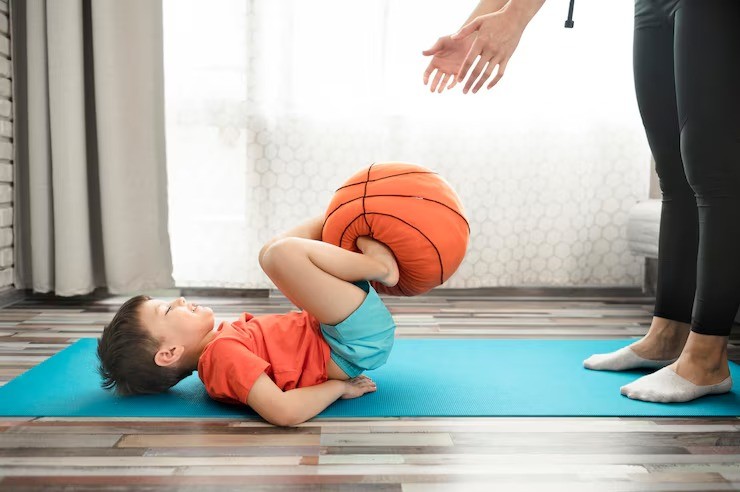 masalah sensori pada anak, tanda anak gangguan sensori, red flag anak, tumbuh kembang anak, sensory processing disorder, anak picky eater, anak hiperaktif, tips bunda muda